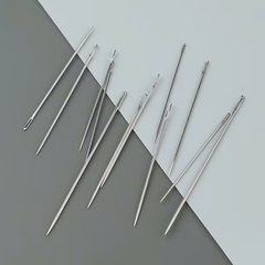 Vỉ Kim Khâu Chỉ Đuôi Bạc 12 Kim, đầu nhọn