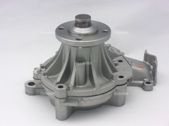 GWT116AH - Bơm Nước Toyota FORTUNER VN 2.5 Máy Dầu 05-16 FORTUNER 3.0 Máy Dầu 05-11 HILUX 2.5-3.0 Máy Dầu 04-15 LAND CRUISER PRADO 3.0 Máy Dầu 96-13 GMB