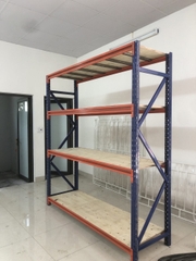 Kệ để hàng trung tải Ván gỗ dùng cho kho hàng