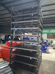 Pallet xếp chồng, Kệ Pallet Sắt