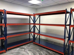 Kệ trung tải 4 tầng C250 X D200X R60