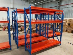 Kệ trung tải 4 tầng C200 X D150 X R40