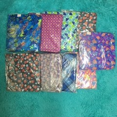 Áo Mưa Bít Sườn Không Xẻ Tà Vải Dù Tiện Lợi