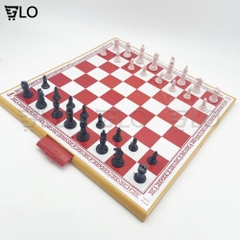 Bộ Cờ Vua Cỡ Lớn Chuẩn Quốc Tế Hộp Nhựa Xếp Gọn Kích Thước 42x42cm