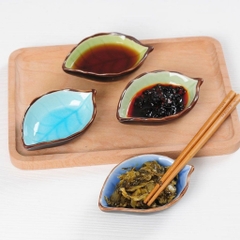 Chén Đựng Nước Chấm Hình Chiếc Lá Bằng Gốm Ceramic Cao Cấp, Dùng Để Đồ Ăn Kèm Gia Vị, Sự Tinh Tế Cho Bàn Ăn Hiện Đại