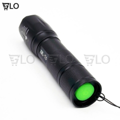 Đèn Pin Siêu Sáng UltraFire Led Cree XML T6 Cao Cấp Hợp Kim Chống Nước Pin Có Thể Sạc Lại Full box(Loại Tốt)