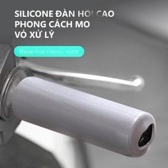 Vỏ Bọc Tay Lái Xe Máy Bằng Silicon Tự Co Giãn, Chống Trượt Và Chống Rung Khi Đi Mưa