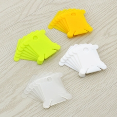 Combo 10 cái thẻ nhựa quấn len, chỉ ( giao màu ngẫu nhiên)
