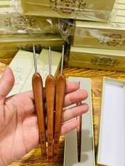 Kim móc len Thất châm phường gỗ táo