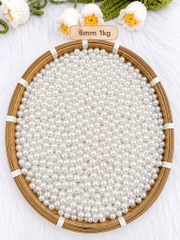 HẠT NHỰA TRANG TRÍ (KHÔNG LỖ)
