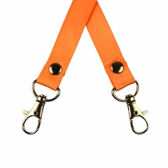 Dây đeo thẻ lụa 1.5cm đầu móc khóa [50] (100)