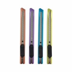 Dao rọc giấy Deli 2066 9mm (24/720)