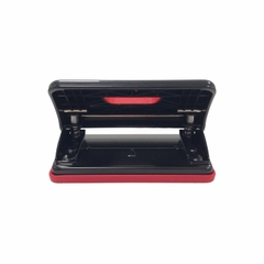 Bấm 2 lỗ Deli 0103 10 tờ (12/96)