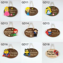 Bảng gỗ treo có nội dung