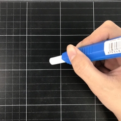 Bút kẹp phấn Mic (10/400)