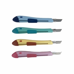 Dao rọc giấy SDI 0437C 9mm (12)