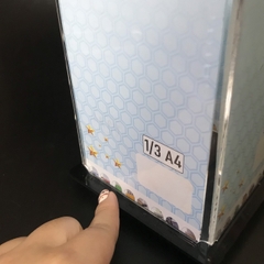 Kệ mica 4 mặt Enter E24B 100x210mm đế xoay (10)