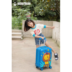 Vali Kéo Nhựa Trẻ Em MCN (BEDDYBEAR) In Hình Dập Nổi 3D Sư Tử Size Xách Tay 17 inch
