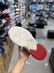 GIÀY THỂ THAO WIKA VARUS MÀU TRẮNG