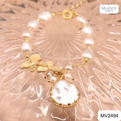 MV2494 - Lắc tay ngọc trai trắng mix charm hoa lan bằng bạc 925 mạ vàng 18k