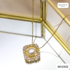 MV2452 - Dây chuyền mặt đá vuông mix trai trắng