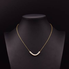 123 -*Dây chuyền hạt 4mm trước cổ