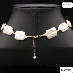 MV2505 - Dây chuyền ngọc trai baroque chữ nhật trắng mix phale có mặt dáng chocker