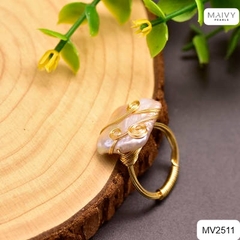 MV2511- Nhẫn ngọc bai baroque hình chữ nhật màu hồng ánh tím