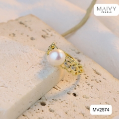 MV2574 - Nhẫn bạc 925 mạ vàng 18k nhấn ngọc trai ngọt màu trắng size 7mm