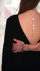 371-dây chuyền đeo áo hở lung