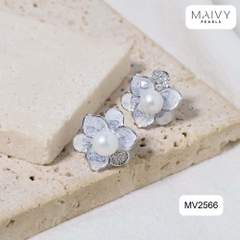MV2566 - bông tai hoa xám nhạt mix ngọc trai trắng size 5-6mm