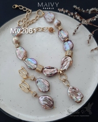 MV2061 - Set Ngọc Trai Baroque Hồng Ánh Tím Kèm Mặt Gồm 3 Sản Phẩm Dây Chuyền/Lắc Tay/Bông Tai
