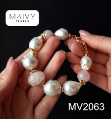 MV2063 - Set Ngọc Trai Baroque Trắng Mix Thạch Anh Hồng Gồm Lắc Tay/Bông Tai