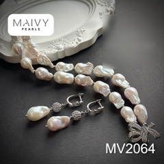 MV2064 - Set Trai Baroque Trắng Charm Nơ Gồm 3 Sản Phẩm Dây Chuyền/ Lắc Tay/Bông Tai 2 Màu Mạ Vàng/Xi Kim