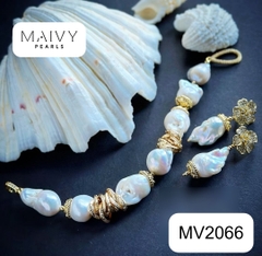 MV2066 - Set Ngọc Trai Baroque Trắng Mix Charm Gồm Lắc Tay/Bông Tai