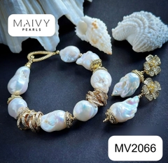 MV2066 - Set Ngọc Trai Baroque Trắng Mix Charm Gồm Lắc Tay/Bông Tai