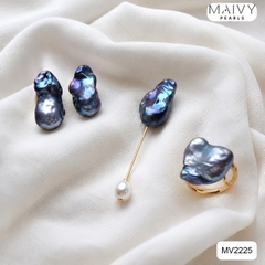 MV2225- Set Bông tai, Nhẫn, Cài áo BRQ đen ánh tím Lunéa