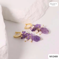 MV2489- Set thạch anh tím mix ngọc trai trắng gồm dây chuyền phía trước xếp 2 tầng và bông tai kết chùm