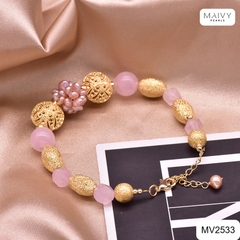 MV2533 - Lắc tay ngọc trai nhí màu hồng kết chùm mix đá hồng charm bạc 925 mạ vàng 18k