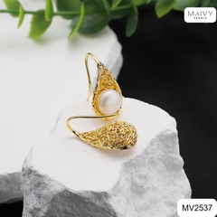 MV2537 - Bông tai ngọc trai trắng mix phụ kiện bạc 925 mạ vàng 18k