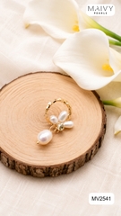 MV2541 - Bông tai ngọc trai trắng nhấn đá spinel đen