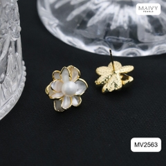 MV2563- Bông tai dáng hoa mạ vàng 18k đính ngọc trai trắng sz z6-7mm