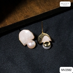 MV2582- Bông tai hình lá nhấn viên ngọc trai ngọt trắng size 5-6mm