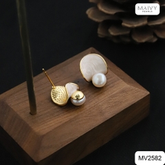 MV2582- Bông tai hình lá nhấn viên ngọc trai ngọt trắng size 5-6mm