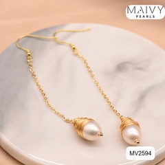MV2594 - Bông tai ngọc trai trắng dáng dài thả rơi quấn viền bạc 925 mạ vàng 18l