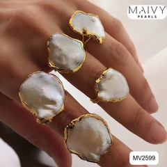MV2599- Nhẫn ngọc trai baroque trắng bọc viền bạc 925 mạ vàng 18k