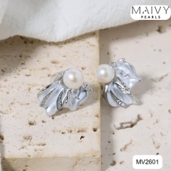 MV2601- Bông tai dáng vây cá nhấn ngọc trai trắng size 5-6mm