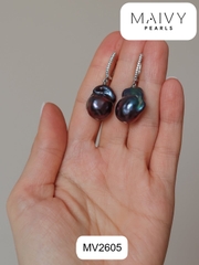 MV2605 - set dây chuyền trai gạo, bông tai trai Baroque ánh lông công