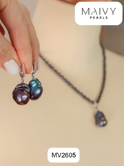 MV2605 - set dây chuyền trai gạo, bông tai trai Baroque ánh lông công