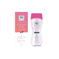 Dung dịch vệ sinh phụ nữ pH Care Japan Premium 150ml (4 loại) (Passion Blossom)